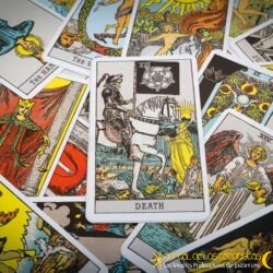tarot-de-las-cartas-de-tarot-59029977